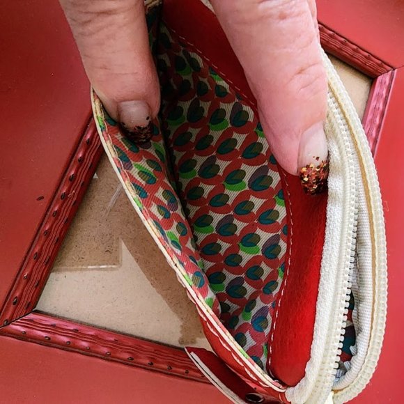 Red Fossil Wallet - Picture 9 of 9